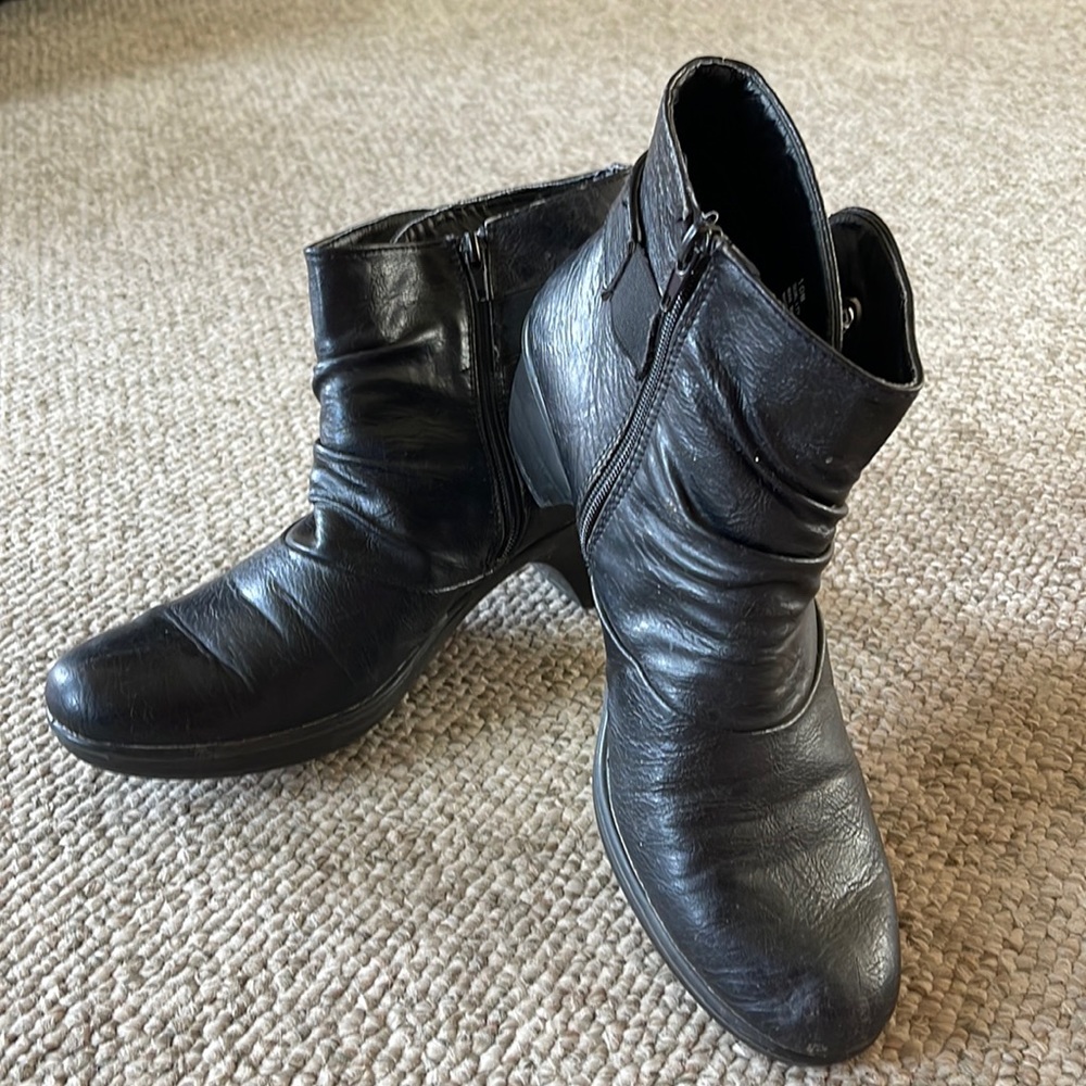 Black, Side-zip Booties- size 10
